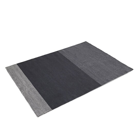 Muuto Varjo teppe 200x300 cm mørkegrå Muuto Varjo teppe 200x300 cm mørkegrå