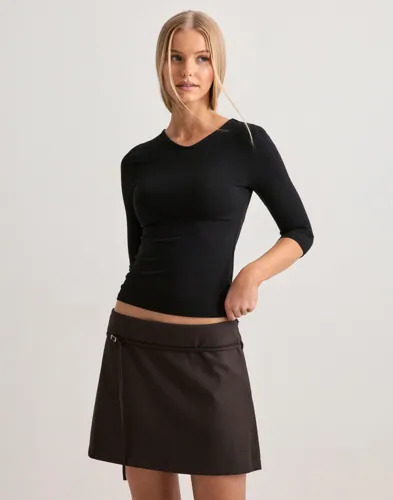 Neo Noir   Brun   Isla Skirt