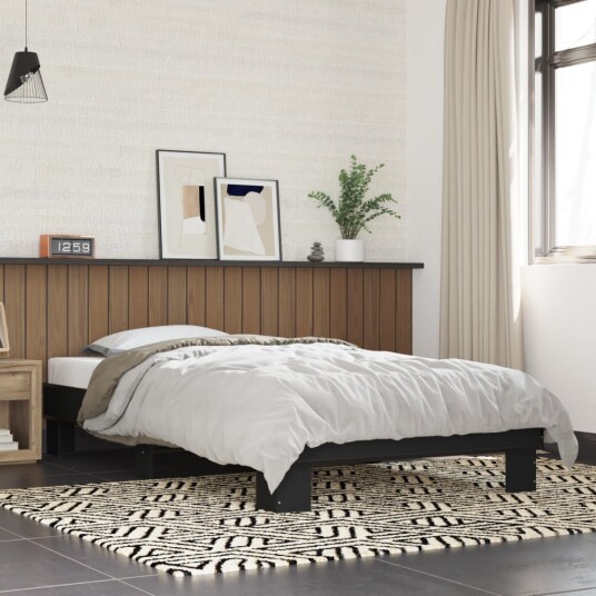  Sengeramme svart 90x200 cm konstruert tre og metall 8721102448508
