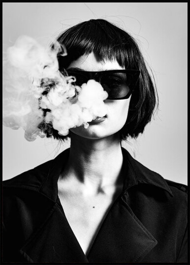 Smoke in the Face Plakat Plakat / 70x100cm Smoke in the Face Plakat Plakat / 70x100cm