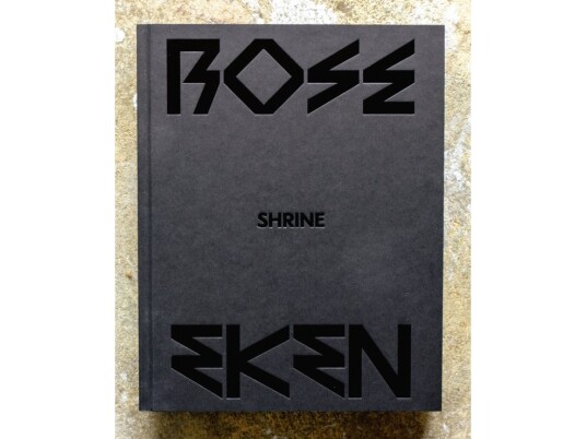 Shrine | Rose Eken | Språk: Engelsk