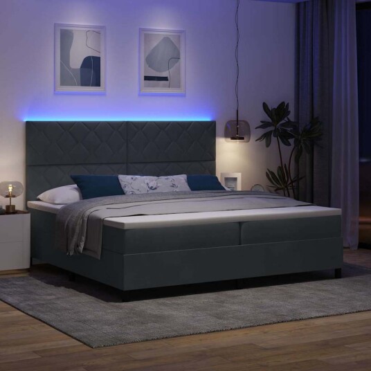  Box Spring Seng med Madrass og LED Mørk Grå 200x200 cm Fløyel