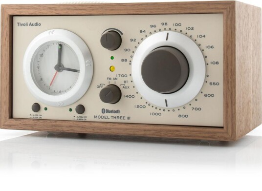 Tivoli Audio Model Three BT - AM/FM - Brun Tivoli Audio Model Three BT - AM/FM - Brun
