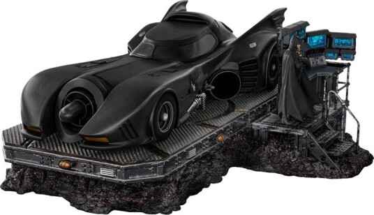 Batman The Flash Movie Batmobile Deluxe Statue Art Scale 1/10