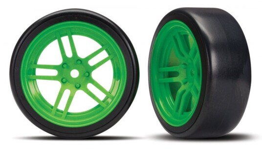 Traxxas 8376G Tires & Wheels Drift 1.9" on Green Split-spoke Fro