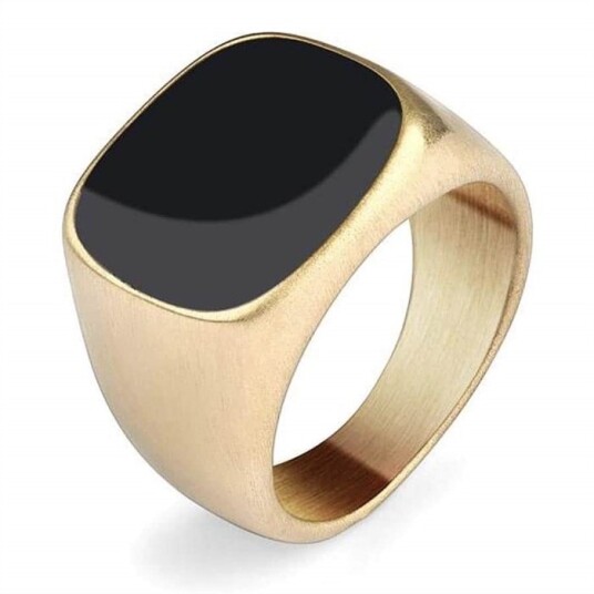 Kubaz herrering i gullbelagt IP rustfritt stål matt. Kubaz herrering i gullbelagt IP rustfritt stål matt.