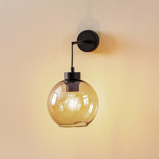TK Lighting Cubus vegglampe svart/røykgrå glass 30 cm høy E27 TK Lighting Cubus vegglampe svart/røykgrå glass 30 cm høy E27