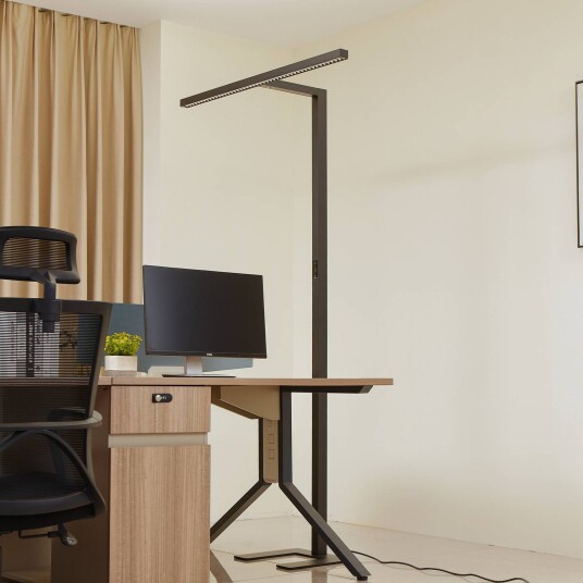 Arcchio LED-gulvlampe til kontor Jolinda T-formet svart 4000 K Arcchio LED-gulvlampe til kontor Jolinda T-formet svart 4000 K