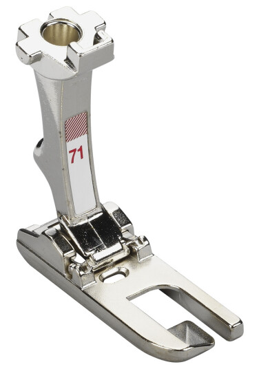 Bernina 71 Indresømsfot 8 mm 71 Indresømsfot 8 mm
