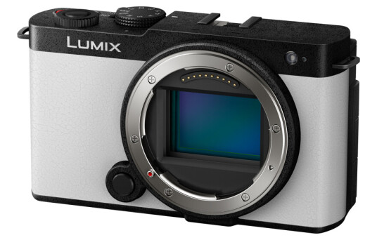 Panasonic Lumix S9 Smoke White 24,2 MP Panasonic Lumix S9 Smoke White 24,2 MP