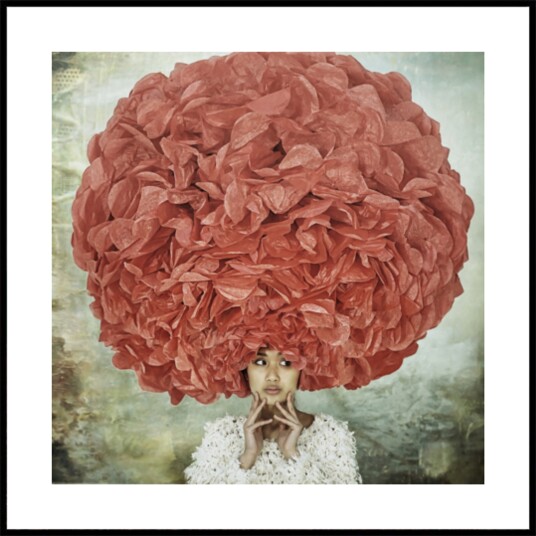 Crimson Petal Dream Plakat / 30x30