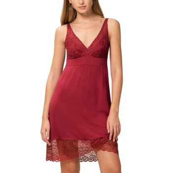 Triumph Lounge Me Amourette NDK New Fit Nightdress Rød viskose 42 Dame Triumph Lounge Me Amourette NDK New Fit Nightdress Rød viskose 42 Dame