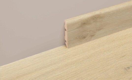 Berry Alloc Beverly Eik Sokkellist 2400x14x60mm