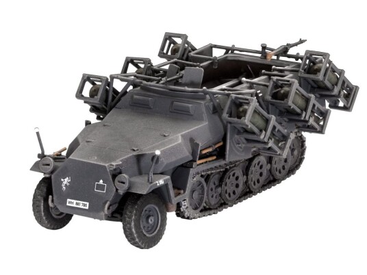 Revell 1/72 Sd.Kfz. 251/1 Ausf.C plus Wurfr. 40