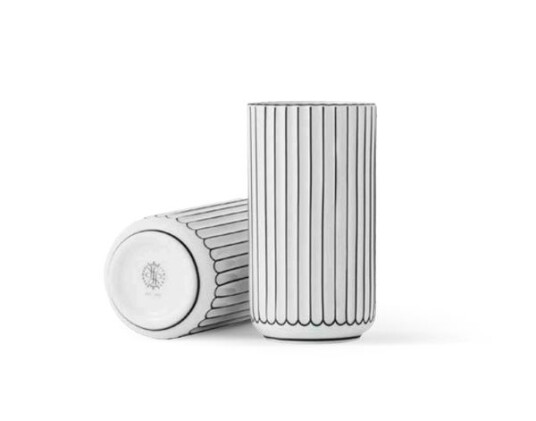 Lyngby Porcelæn Vase 15 cm Hvit med sorte striper