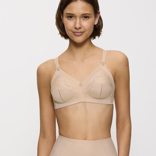 Triumph BH Doreen + Cotton N Pudder C 80 Dame Triumph BH Doreen + Cotton N Pudder C 80 Dame