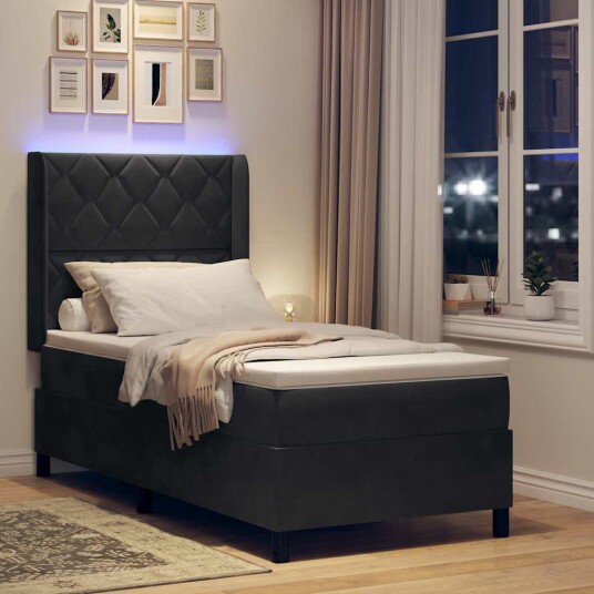 Box Spring Seng med Madrass & LED Svart 90x190 cm Fløyel Box Spring Seng med Madrass & LED Svart 90x190 cm Fløyel