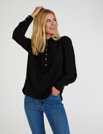 FREE/QUENT Shirt From Freequent In A Light Material With A Striped Pattern. The Shirt Has A - Black - L FREE/QUENT Shirt From Freequent In A Light Material With A Striped Pattern. The Shirt Has A - Black - L