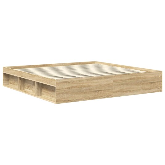Sengestamme med hodegjerde Sonoma 200 x 200 cm Massiv furu Sengestamme med hodegjerde Sonoma 200 x 200 cm Massiv furu