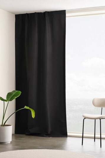 Jotex NIKA gardin med multifunksjonsbånd - 1 lengde Svart 1709355-02-300 1709355-04-250