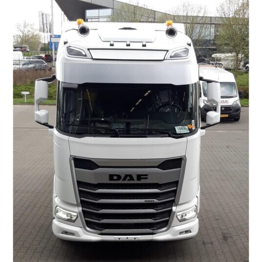 Fox Parts Solskjerm DAF XF / XG 30cm Modell: Ingen topplys