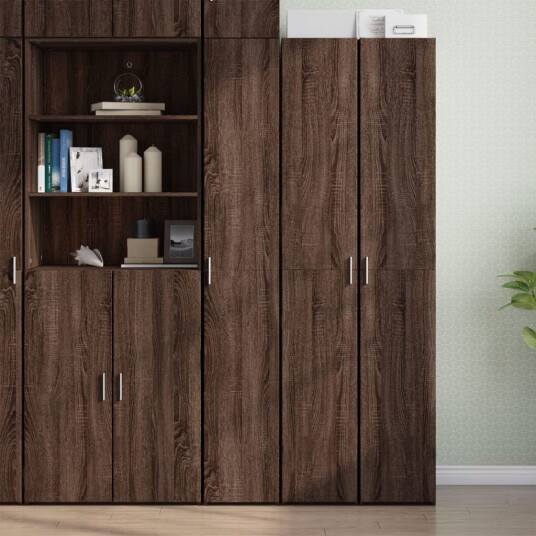 Hylle brun eik 30x42,5x185 cm konstruert tre