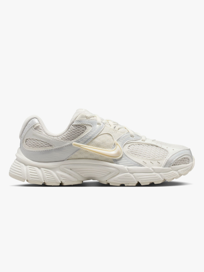 Nike V5 Runner Beige 38 Nike V5 Runner Beige 38