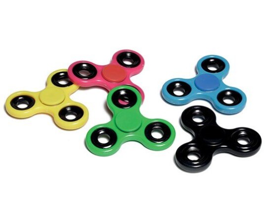 Spinners i plast. Spinners i plast.