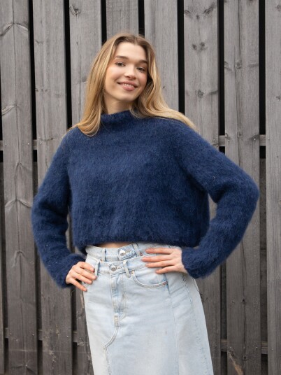 Bæstmor 01 02b Bursti genser Bæstmor 01 02b Bursti genser