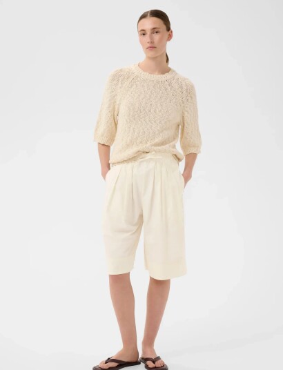 InWear Hazeiw Bermuda Shorts Cream 40