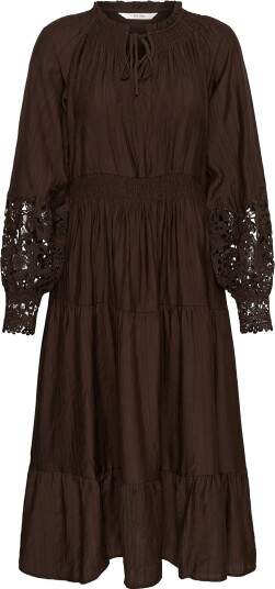 Cream Crtina Dress   JAVA   46