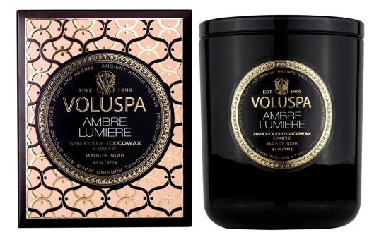 Voluspa Classic Maison Noir duftlys 60 timer Ambre Lumiere Voluspa Classic Maison Noir duftlys 60 timer Ambre Lumiere