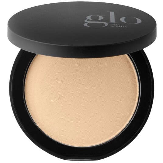 Glo Skin Beauty - Pressed Base Golden Medium