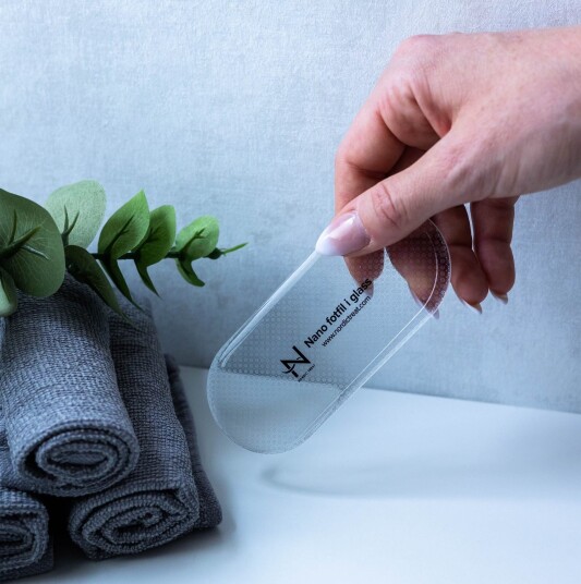 Nano fotfil i glass