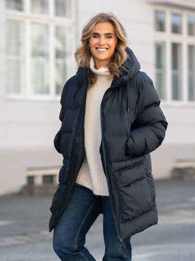 Rains Alta Long Puffer Cargo Jacket Sort XL