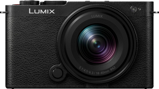 Panasonic Lumix S9 kit 18-40mm f/4.5-6.3 Jet black 24.2 MP Panasonic Lumix S9 kit 18-40mm f/4.5-6.3 Jet black 24.2 MP