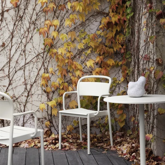 Muuto Linear Steel Stol med armlener   Grey
