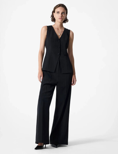 French Connection Vinnie Tailored Jumpsuit Black 34 French Connection Vinnie Tailored Jumpsuit Black 34