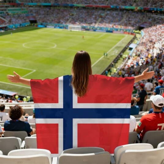 Norge Kors Flagga Fotbolls Fan Cape, Lättvikts Livfull Nationell Flagga Poncho, Stadion Heja Tillbehör för Sportevenemang & Världscupen