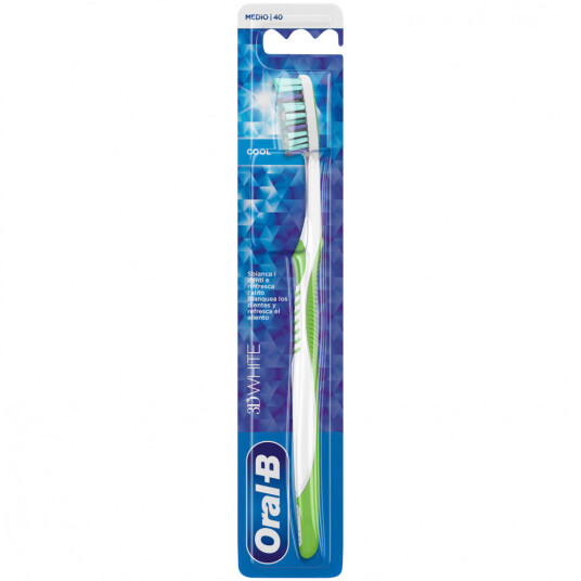 Oral-B tannbørste 3D White Cool Medium 40