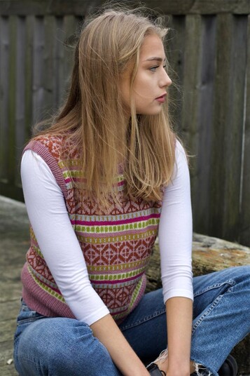 321S-15b ELENA vest