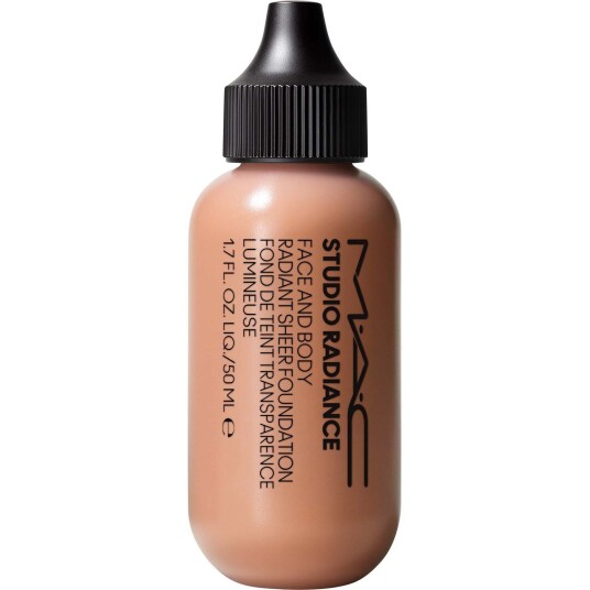 MAC Studio Radiance W3 Foundation 50 ml - Vannfast, Fuktighetsgivende, Glød