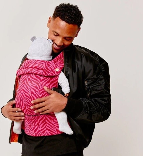 Bizzi Growin Nomad Air Baby Carrier Pink Bizzi Growin Nomad Air Baby Carrier Pink