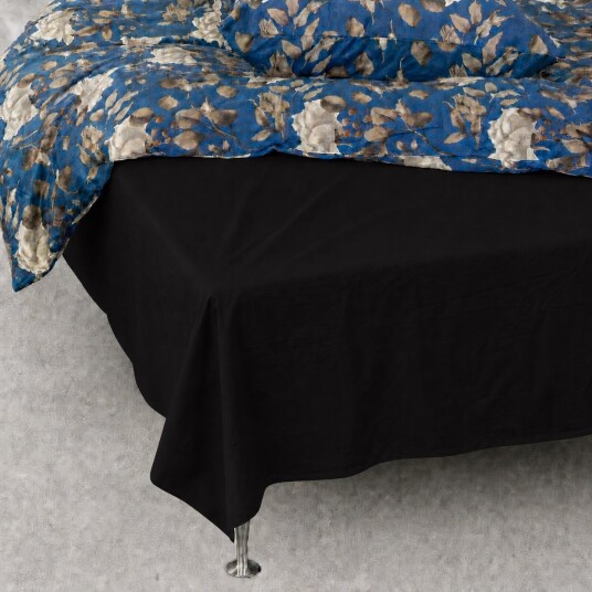 Borg Living Glatt laken - Svart - 100% Bomullssateng - By Night - 240x260 cm