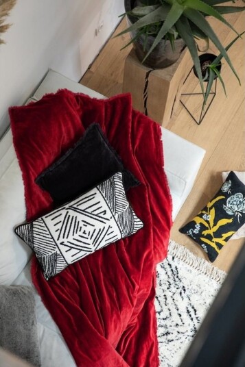 Vivaraise Fara Blanket Ruby 135X200