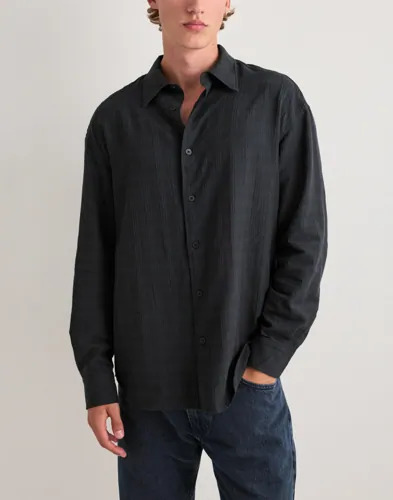 Samsøe Samsøe Saluan X Shirt 16198 Enkeltfargede skjorter Svart
