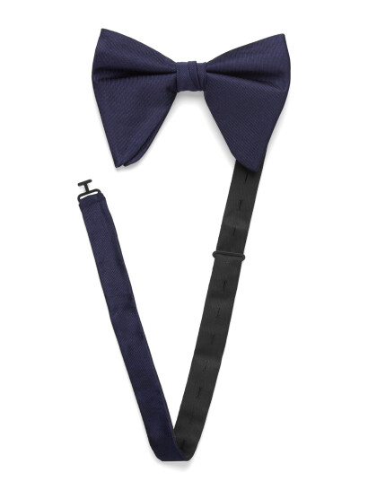 An Ivy Navy Oversized Bow Tie Navy ONE SIZE An Ivy Navy Oversized Bow Tie Navy ONE SIZE