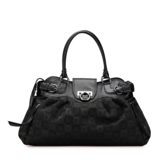 Salvatore Ferragamo Dame Svart