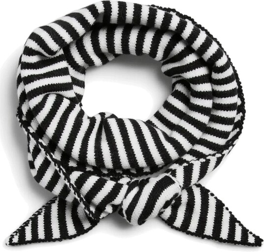 Pieces Pckomma Triangle Scarf Noos Bc Black ONE SIZE