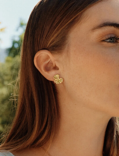 Edblad Gerana Studs S Gold Gold ONE SIZE Edblad Gerana Studs S Gold Gold ONE SIZE